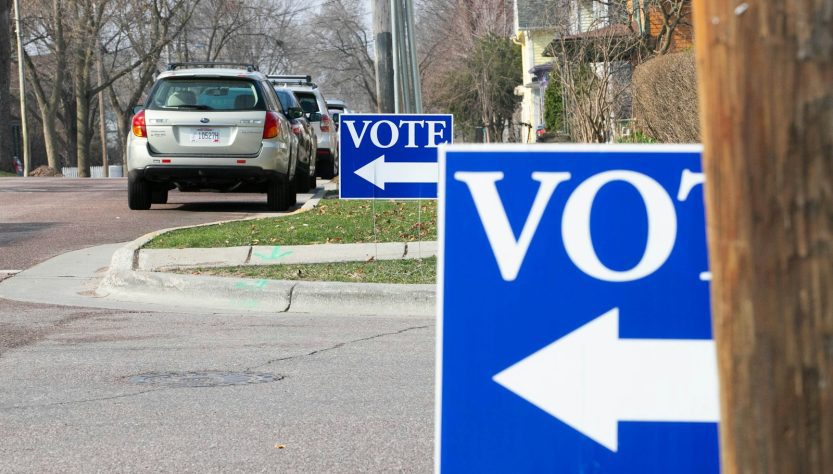 Forsyth County Georgia polling place line for Election Day