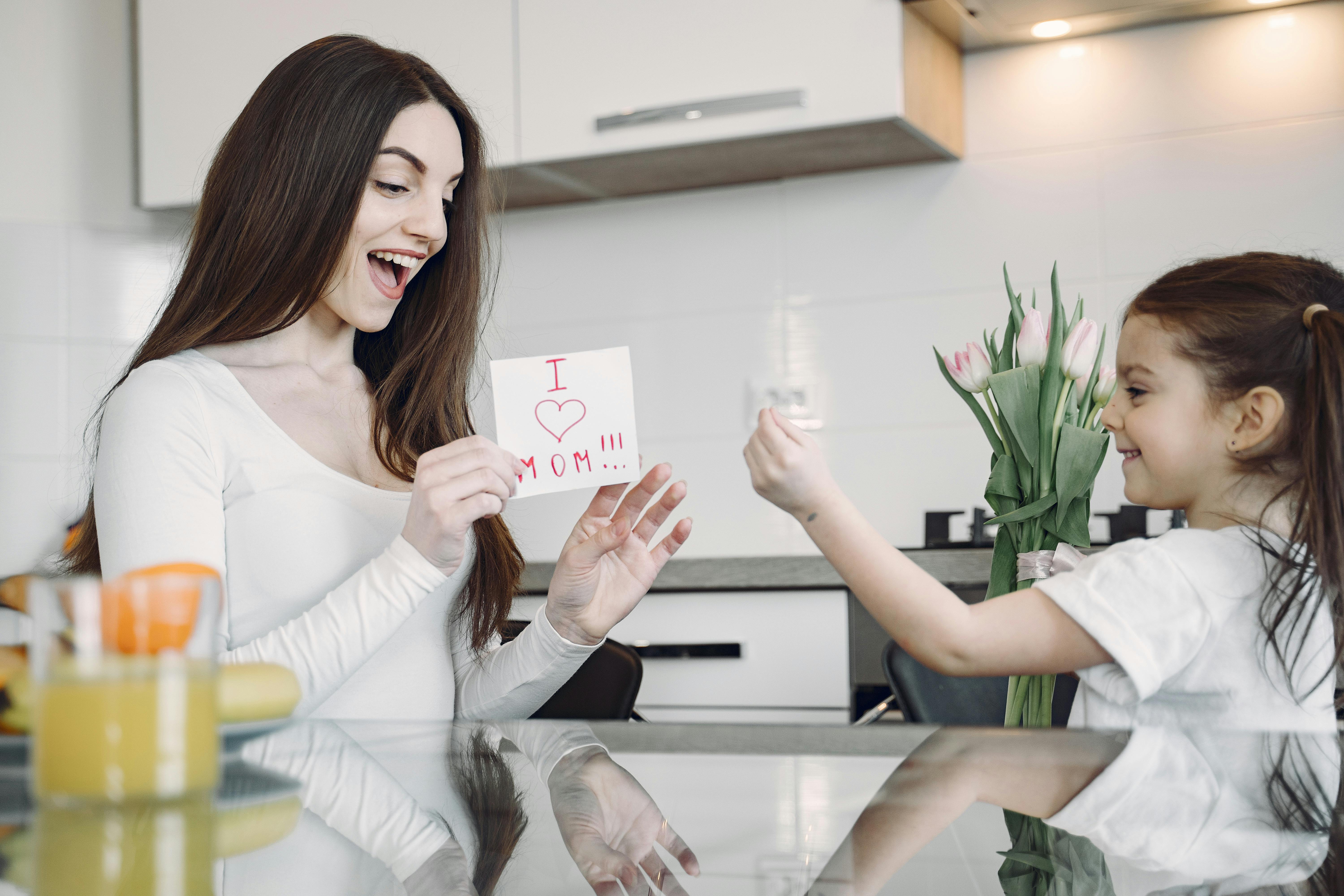 Mom with card